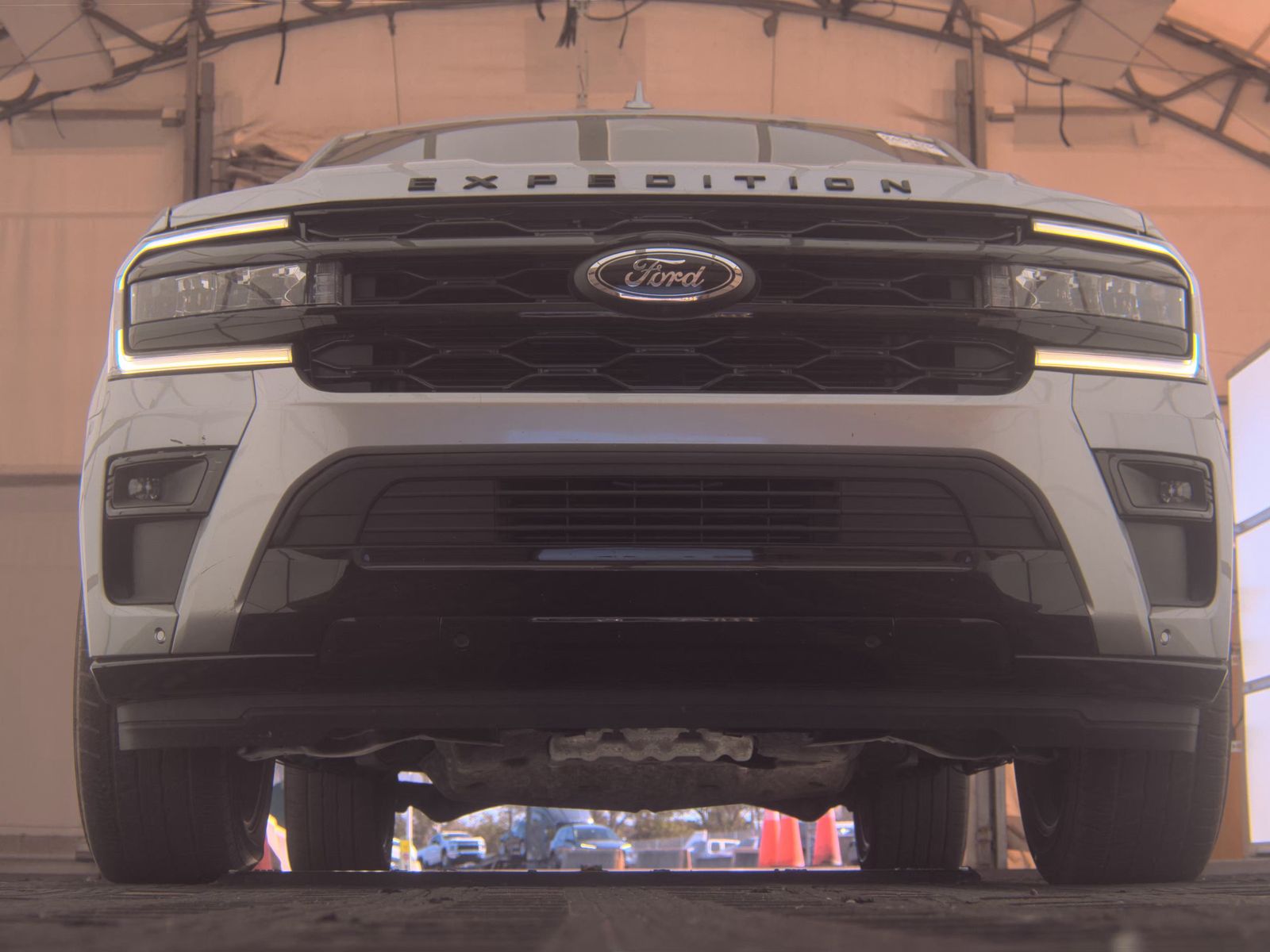 FORD EXPEDITION - 4
