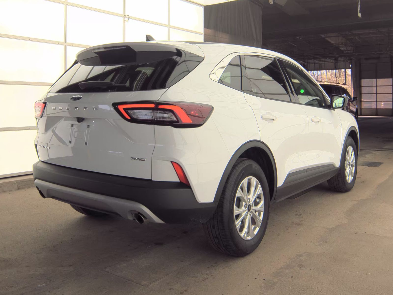 FORD ESCAPE - 6