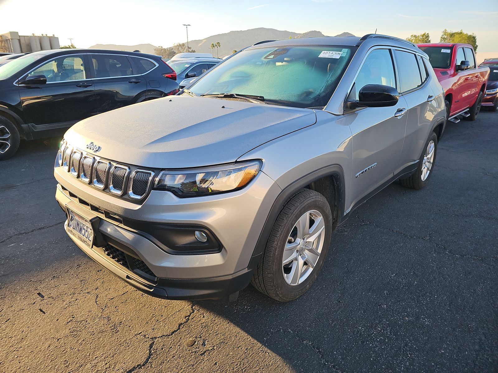 JEEP LATITUDE - 1