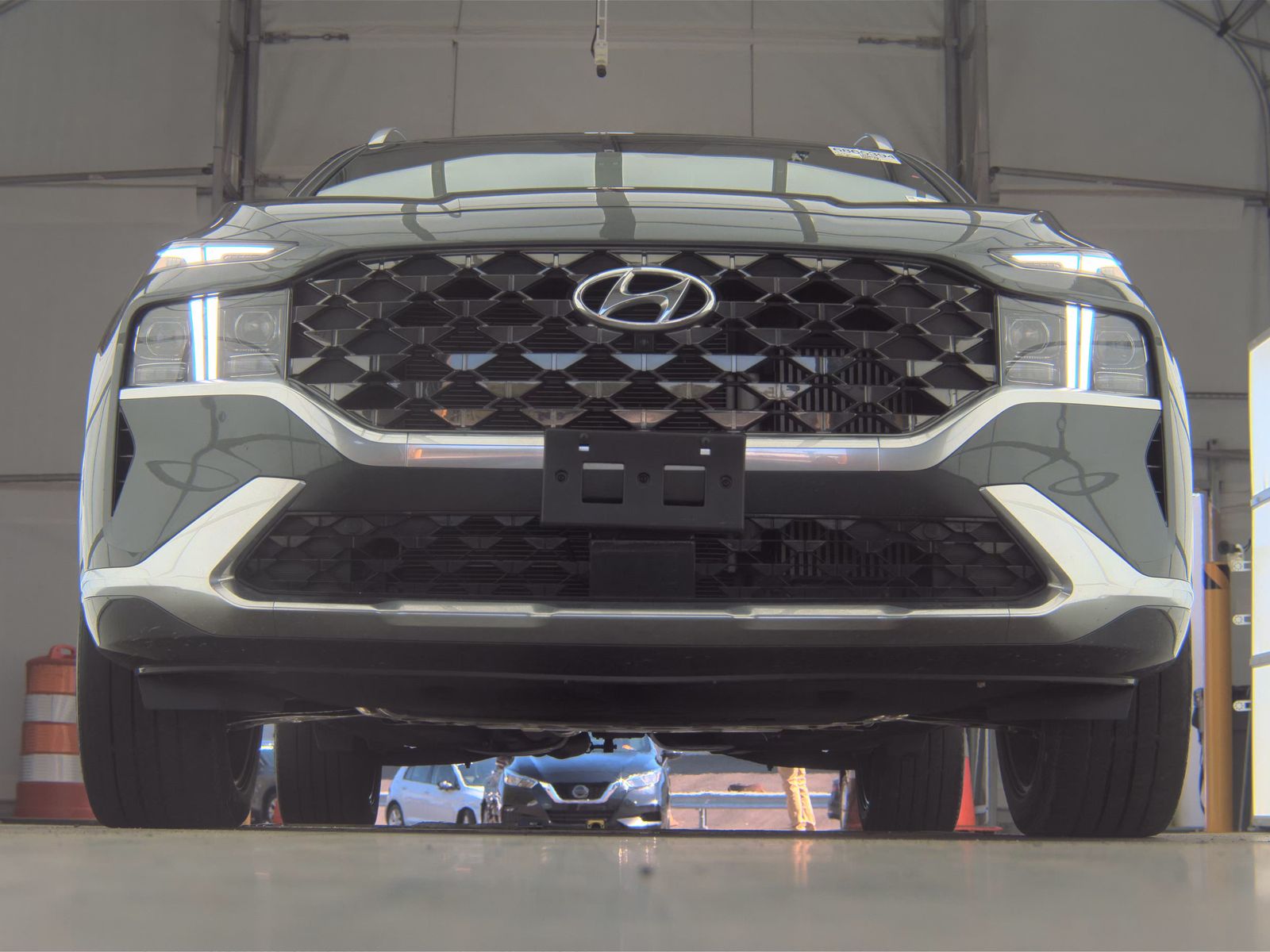 HYUNDAI CALLIGRAPH - 4