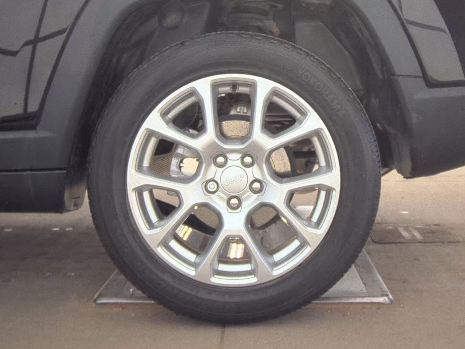 2023 Jeep Compass Latitude Lux AWD