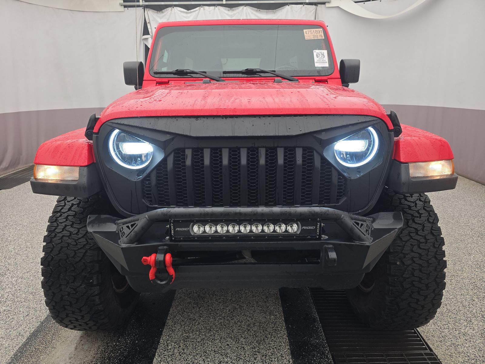 JEEP UNLIMITED SAHARA - 3