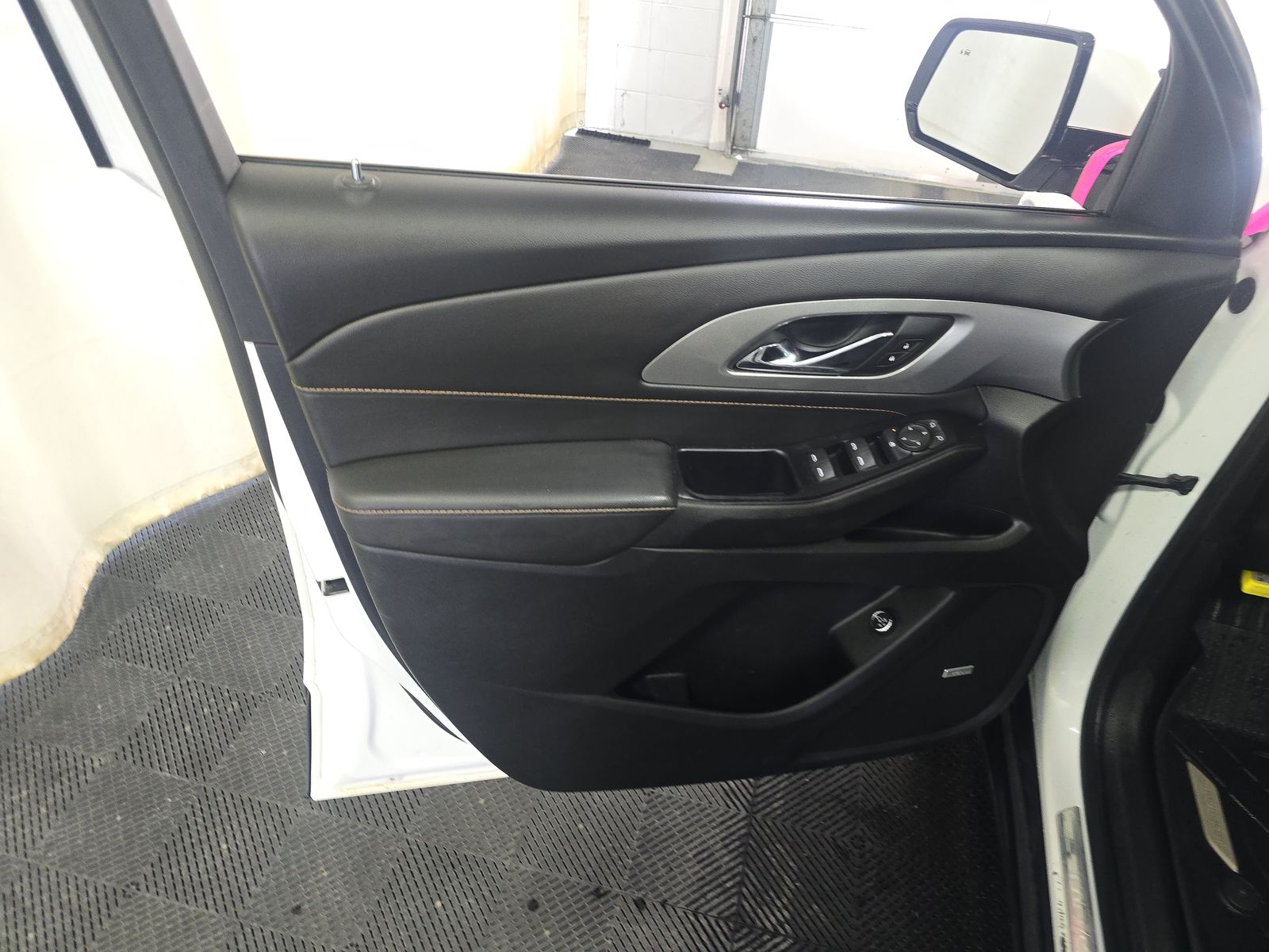 CHEVROLET LT LEATHER - 10