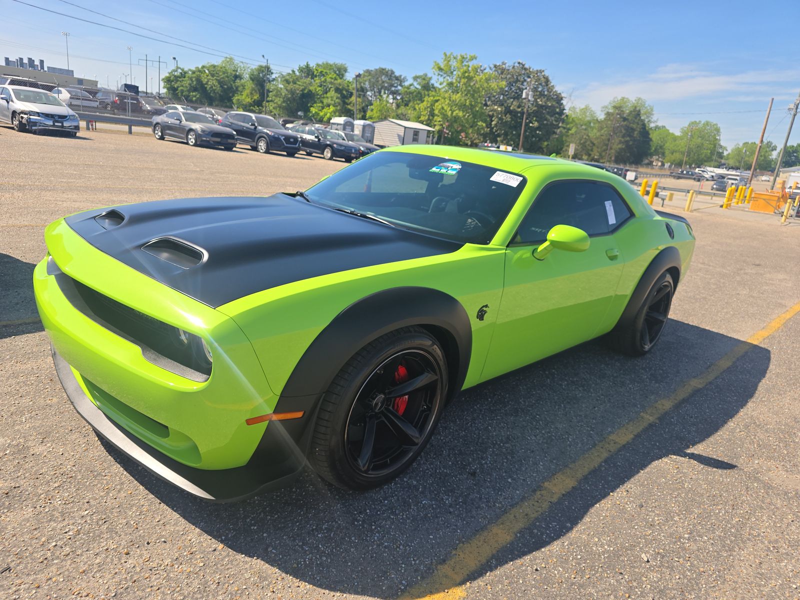 DODGE SRT HELLCAT JAILBREAK - 1