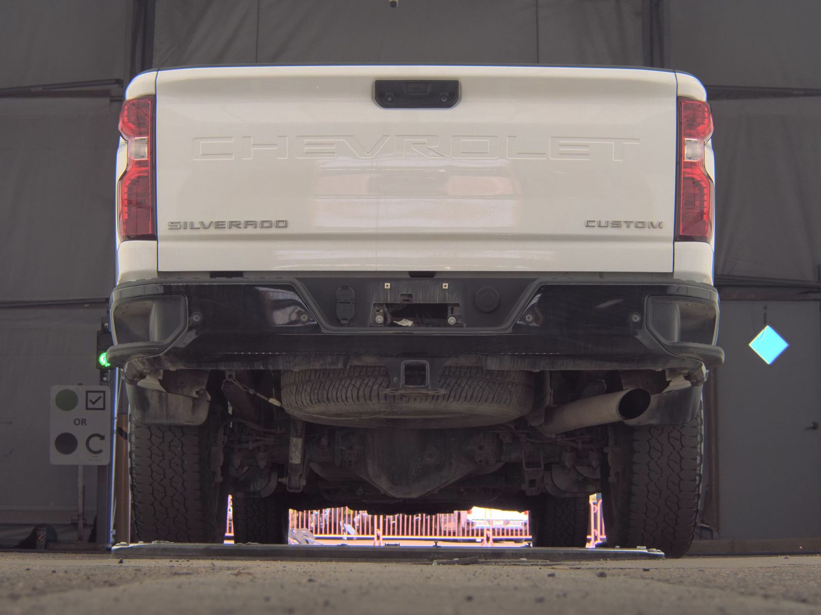 CHEVROLET CUSTOM - 8