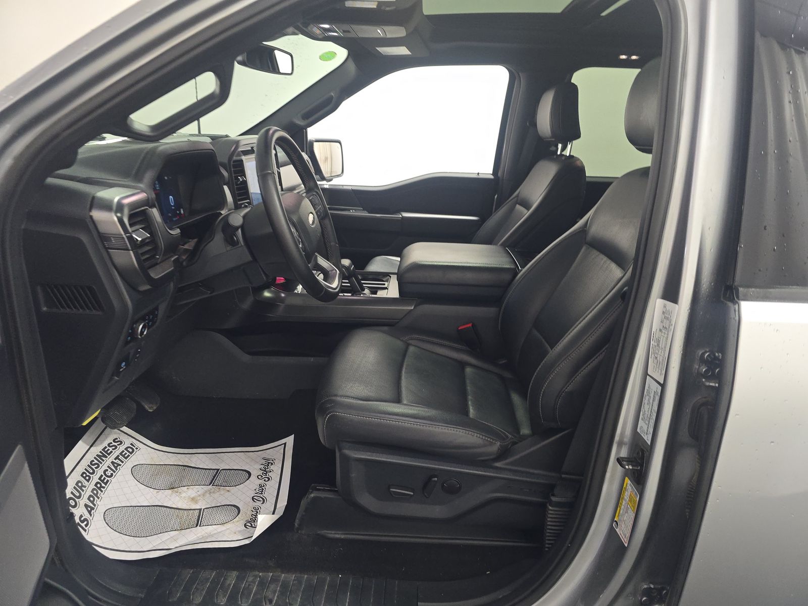FORD F-150 - 8