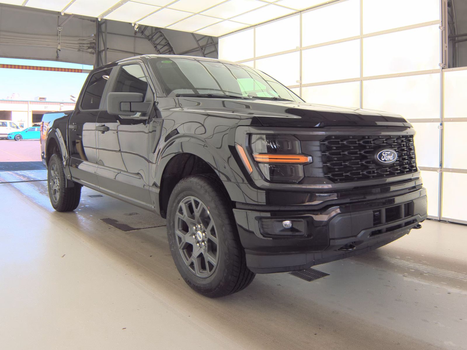 2026 Ford F-150 STX AWD