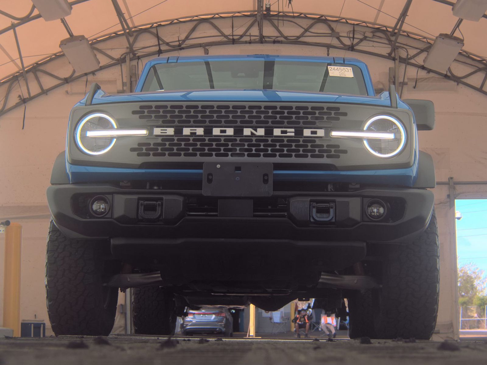 FORD BRONCO - 4