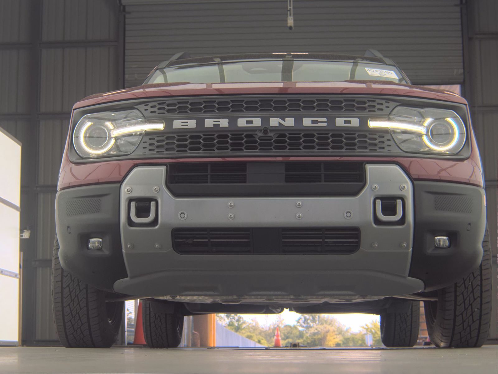 FORD BRONCO - 4