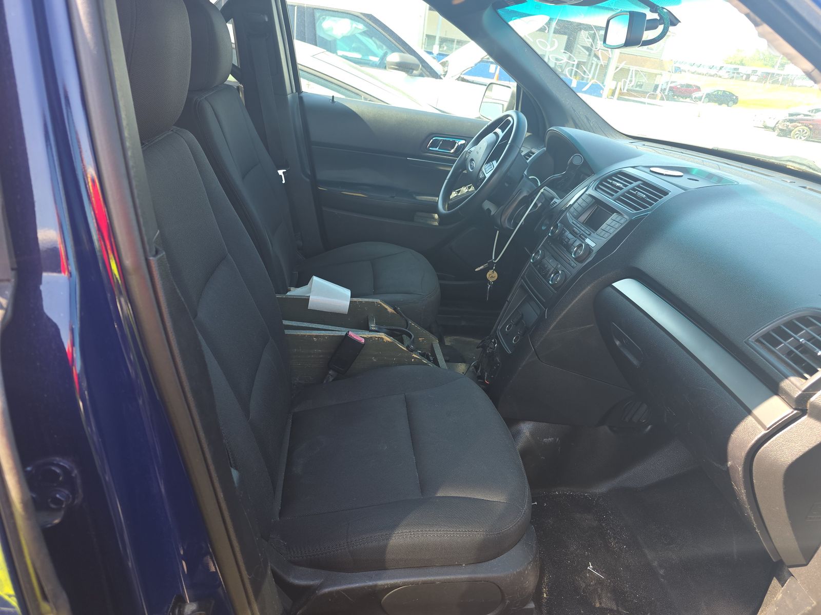 FORD POLICE INTERCEPTOR UTILITY - 9
