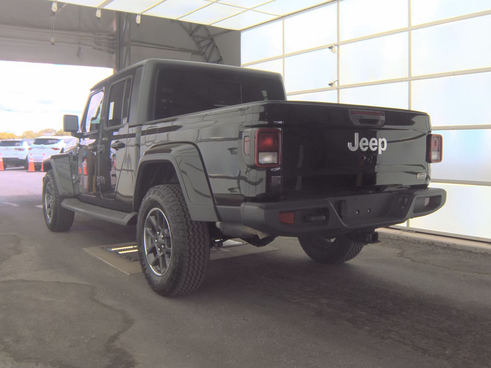 JEEP OVERLAND - 9