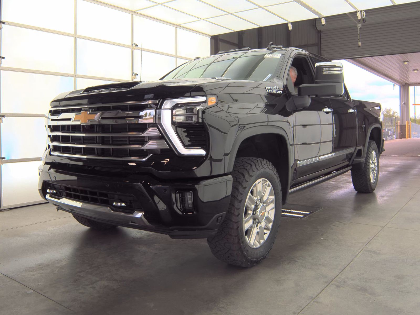 CHEVROLET HIGH COUNTRY - 1