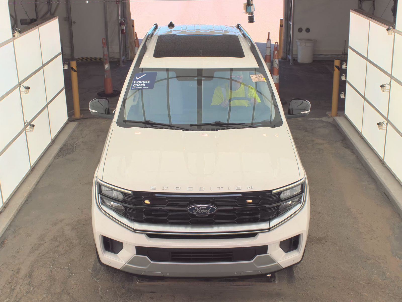 FORD EXPEDITION - 3