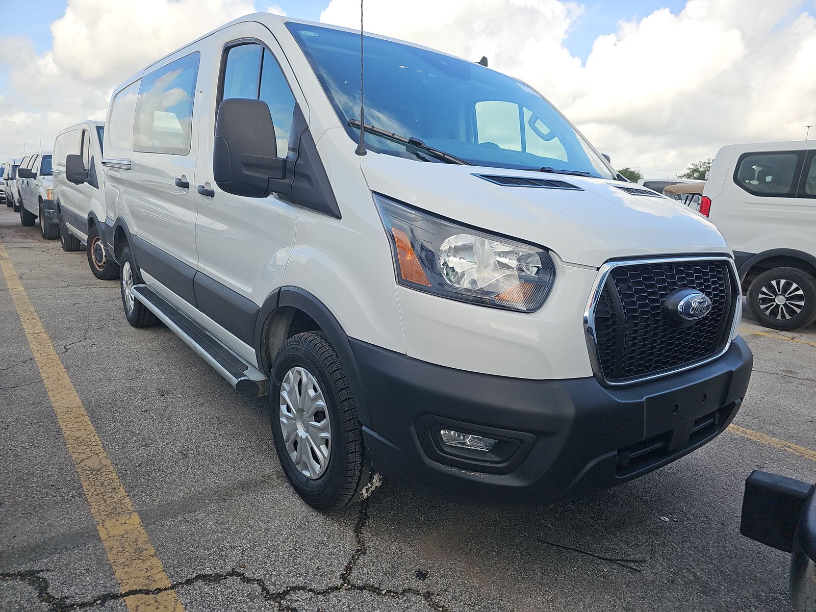 FORD TRANSIT 250 - 4