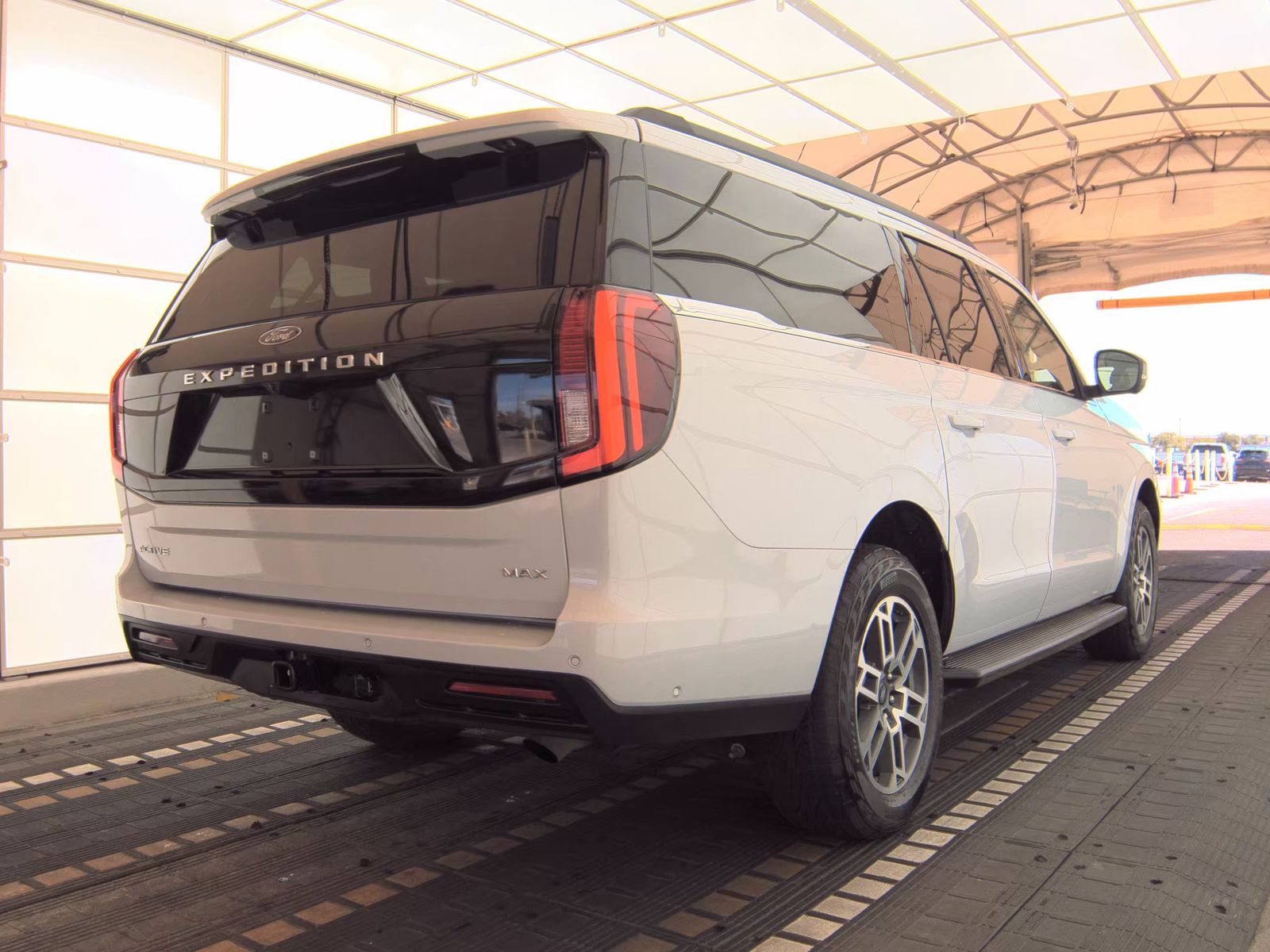 FORD EXPEDITION MAX - 6