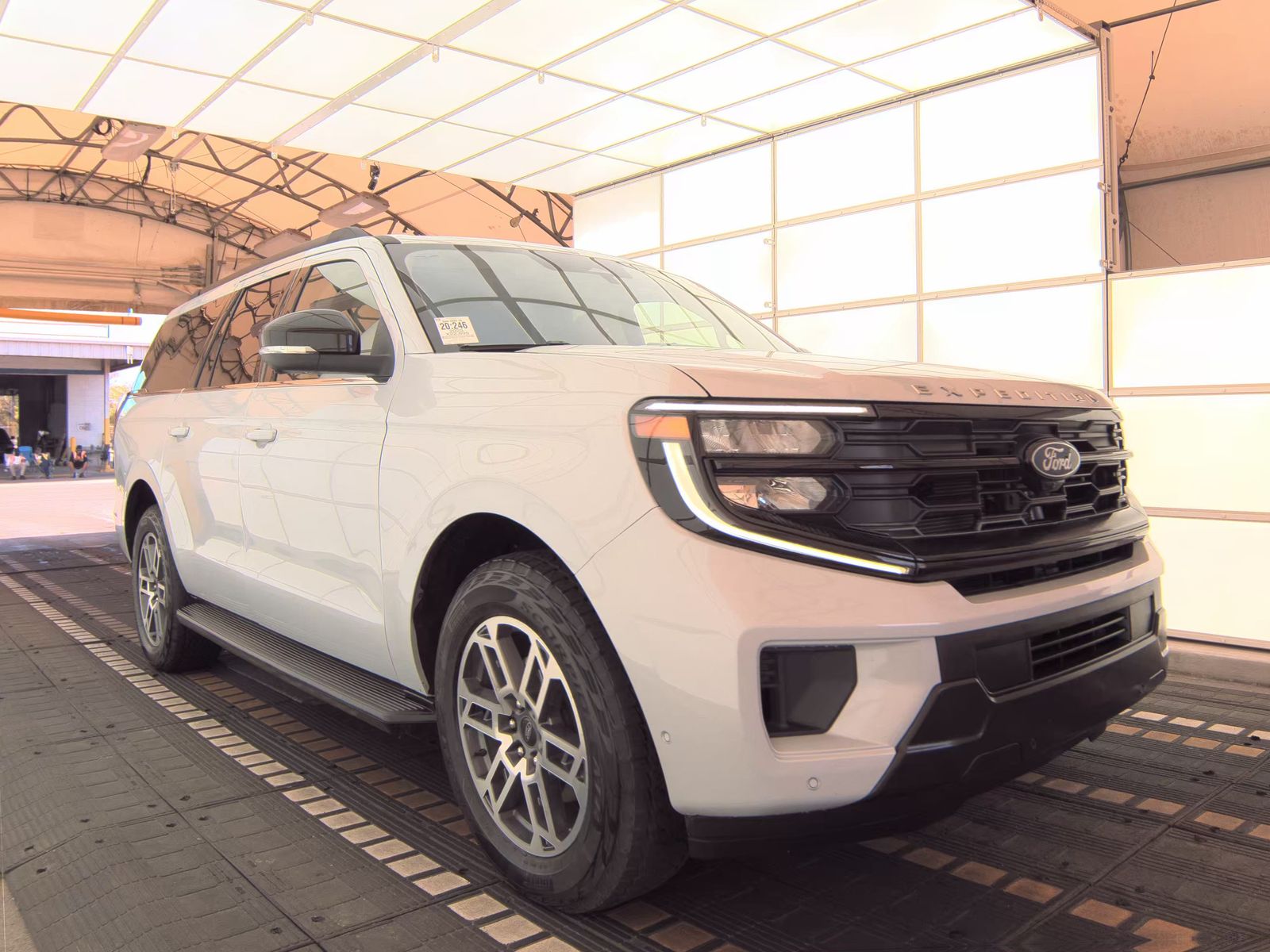 FORD EXPEDITION MAX - 5