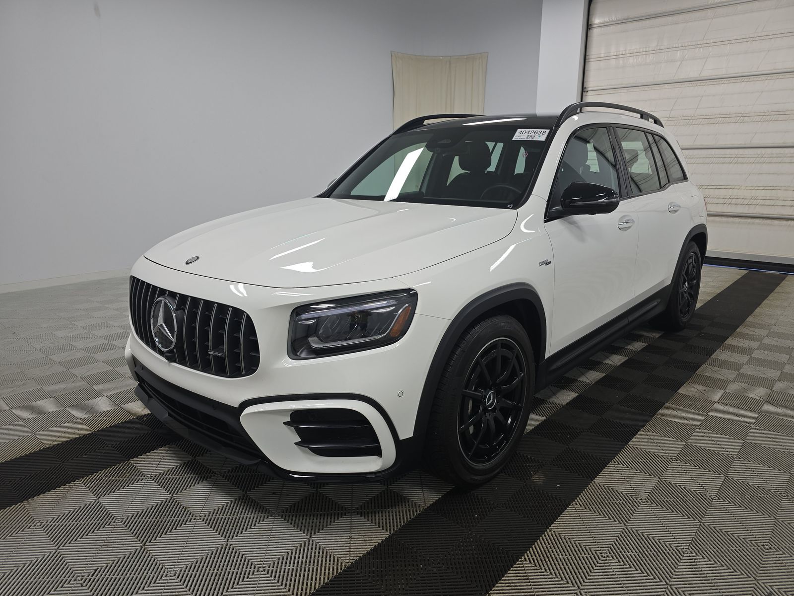 MERCEDES-BENZ GLB-CLASS AMG - 1