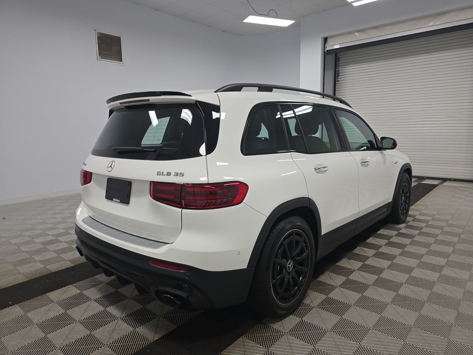 MERCEDES-BENZ GLB-CLASS AMG - 5