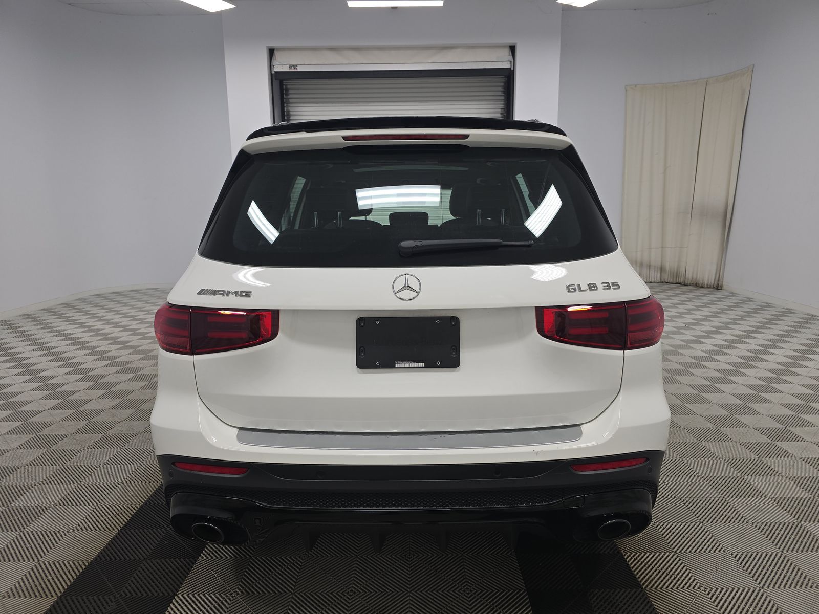 MERCEDES-BENZ GLB-CLASS AMG - 6