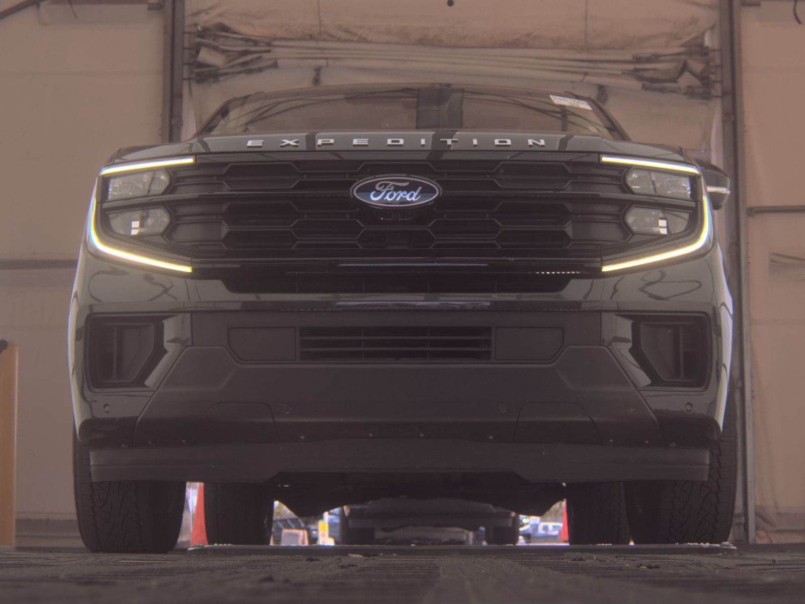 FORD EXPEDITION - 4