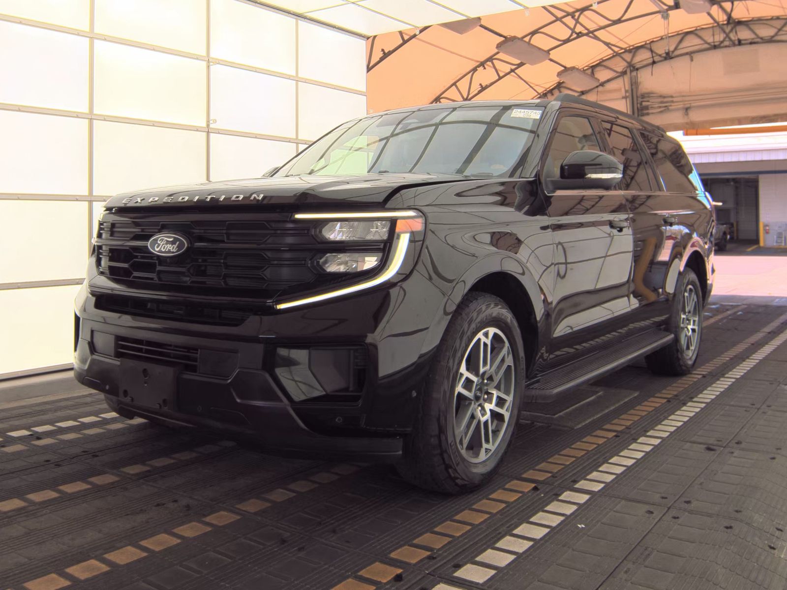 FORD EXPEDITION MAX - 1