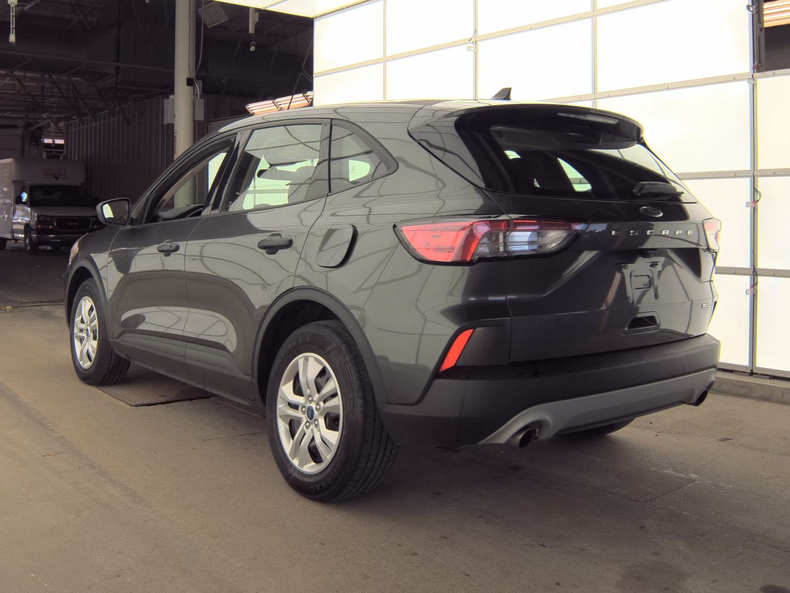 FORD ESCAPE - 9
