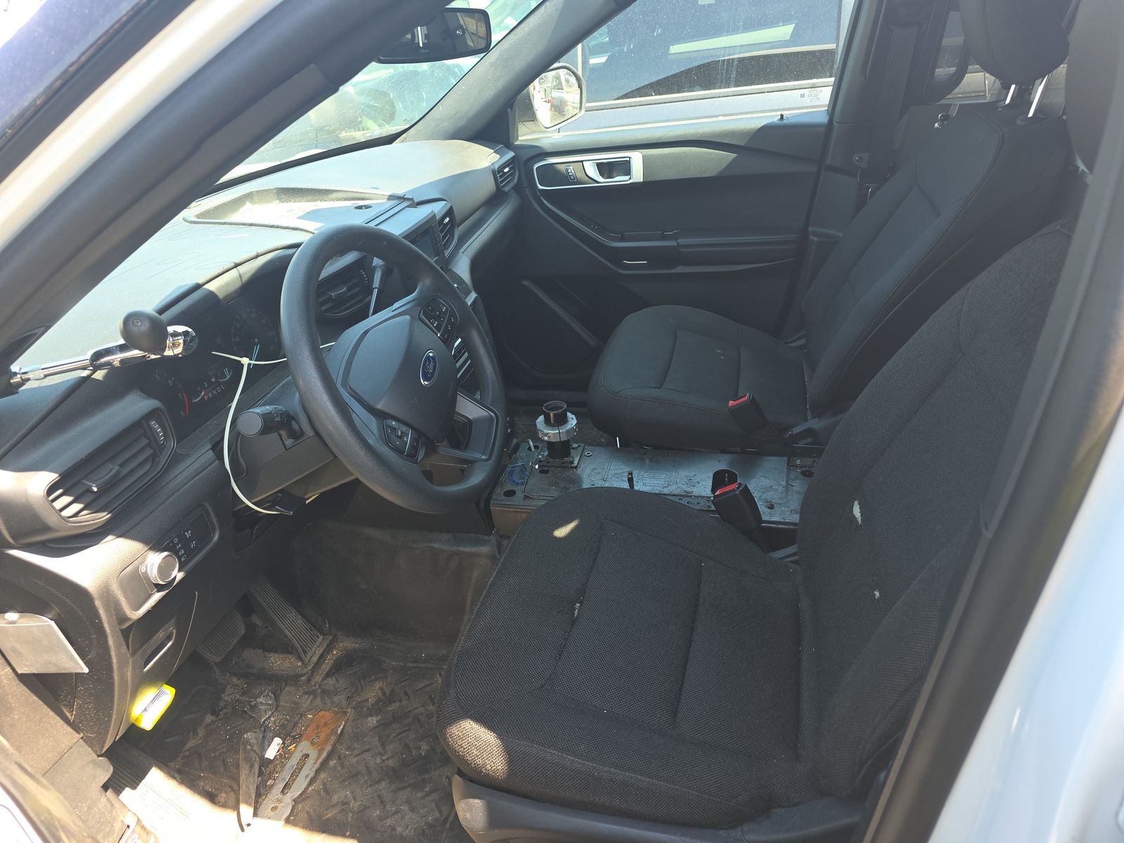 FORD POLICE INTERCEPTOR UTILITY - 8