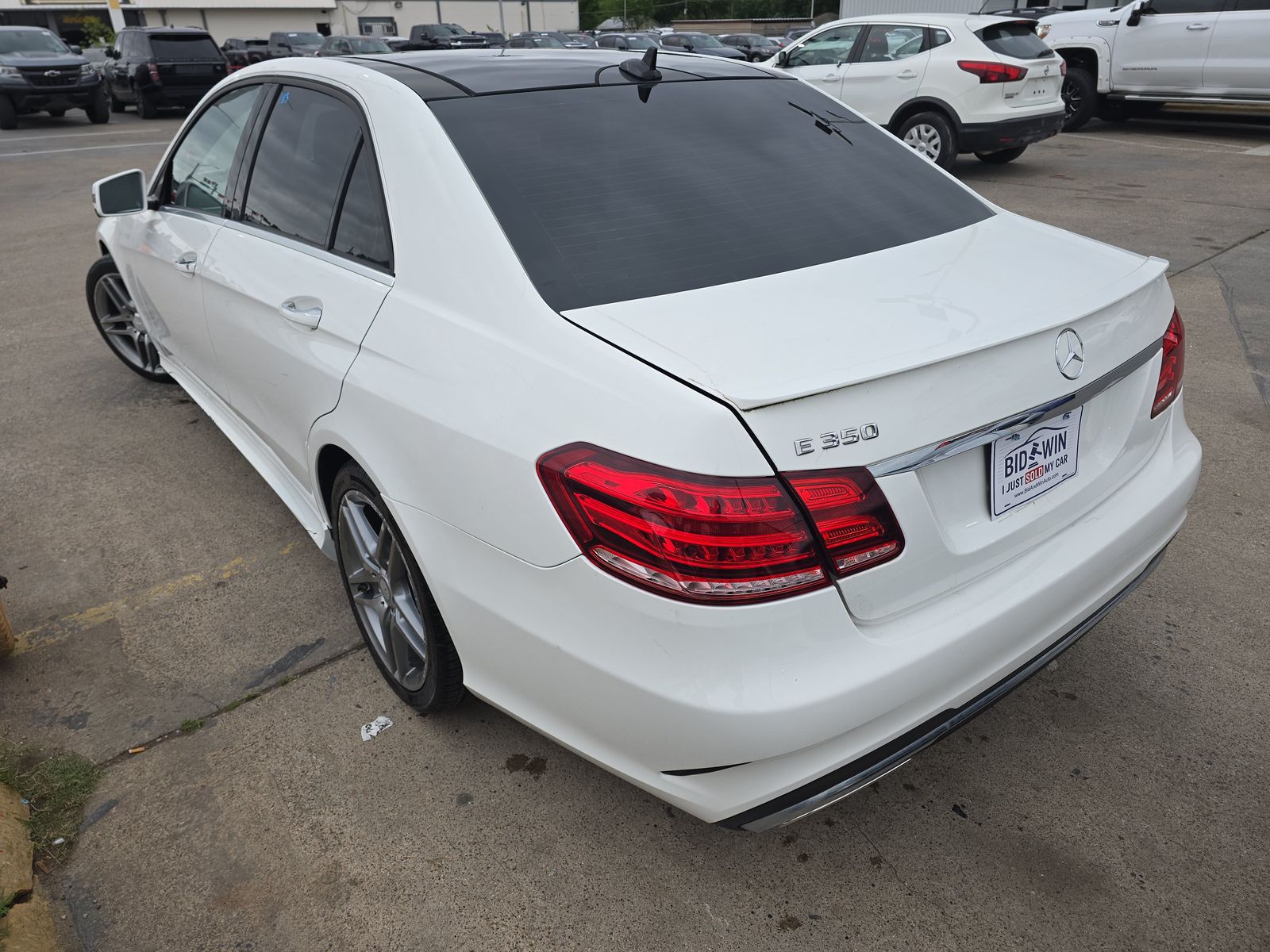 MERCEDES-BENZ E-CLASS - 7