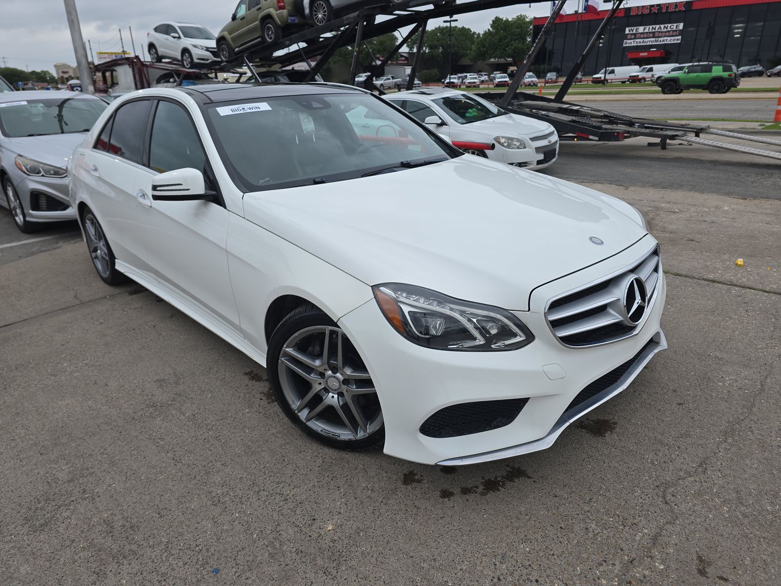 MERCEDES-BENZ E-CLASS - 4