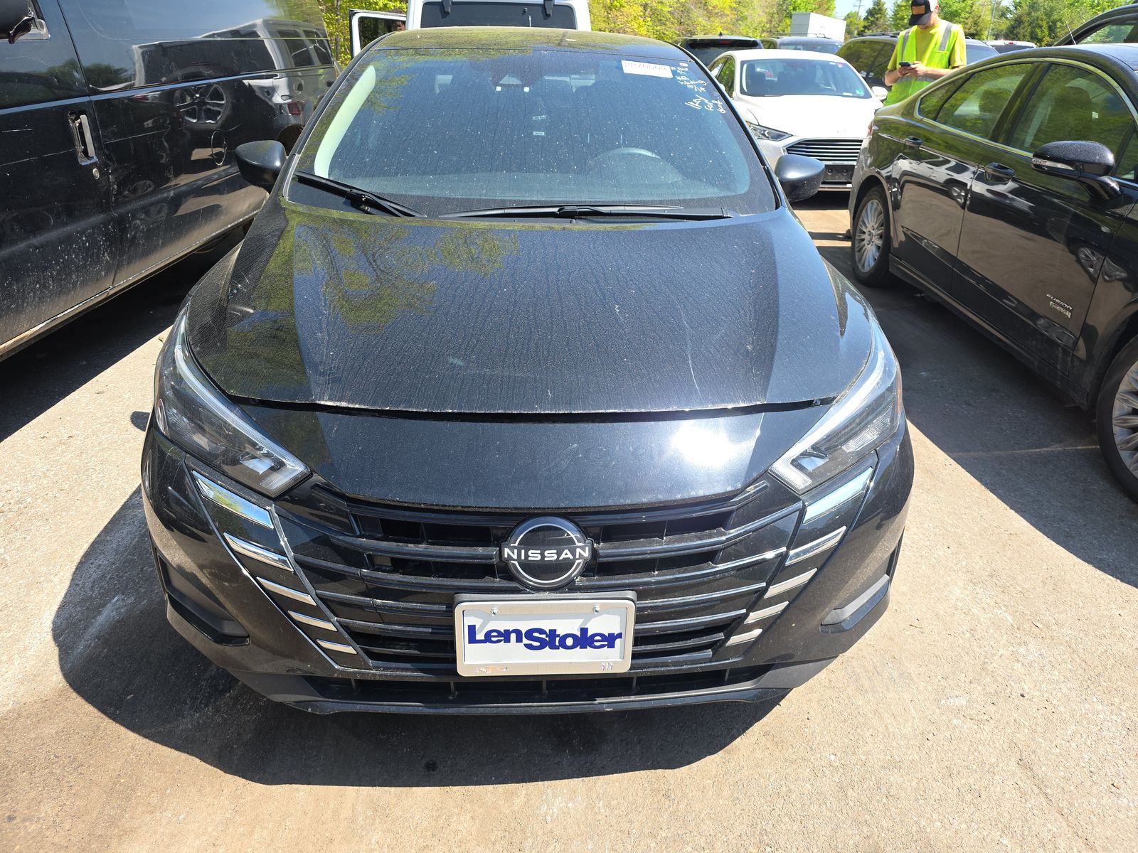 NISSAN VERSA - 3