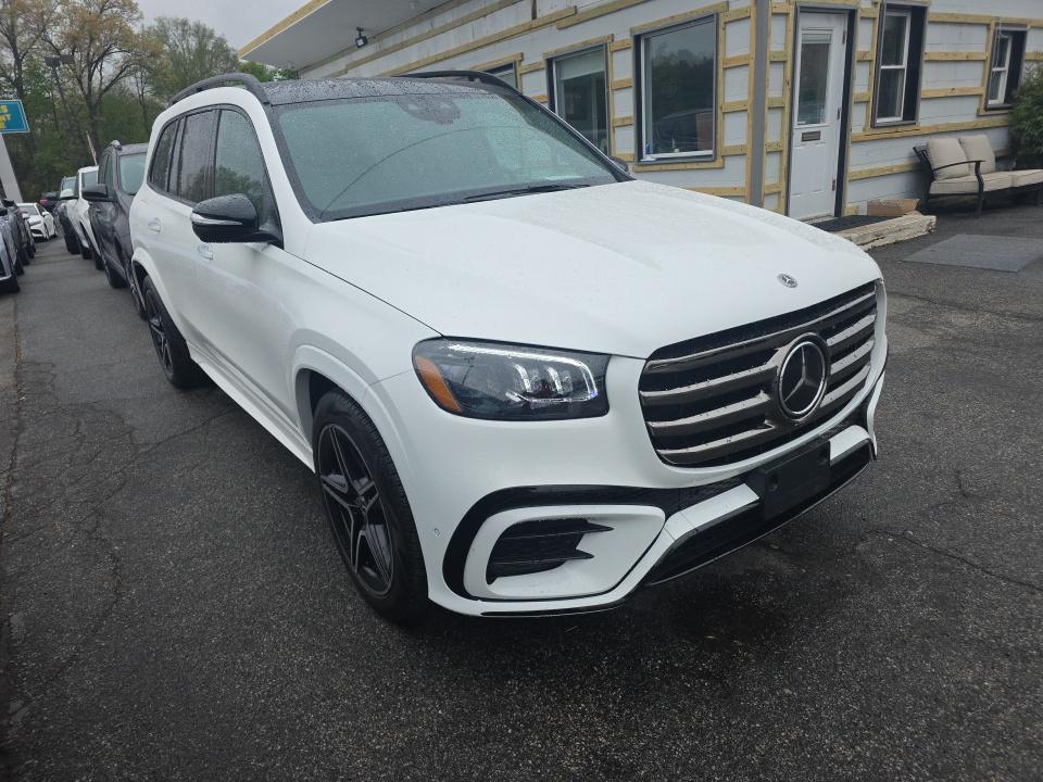 MERCEDES-BENZ GLS - 4