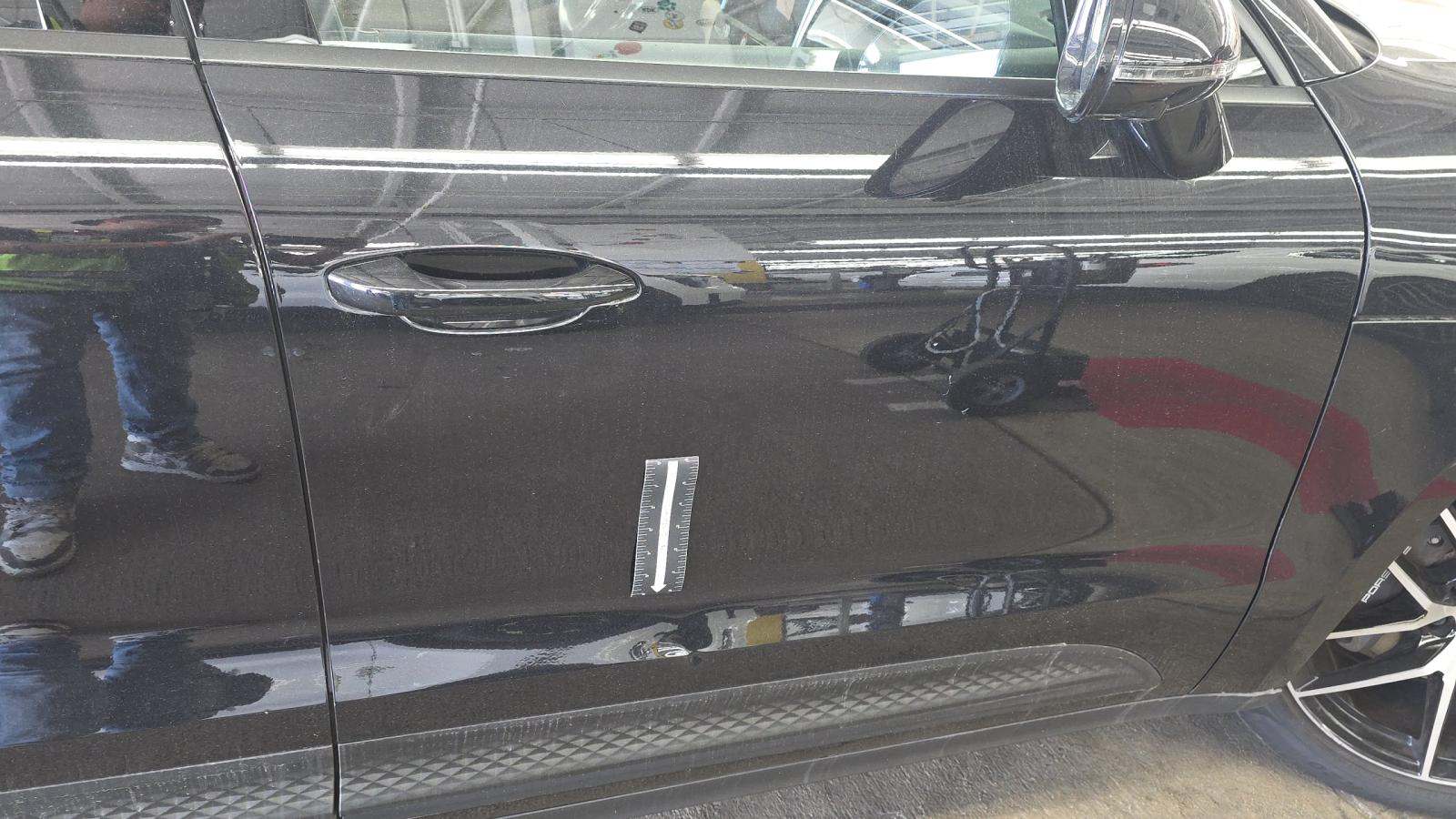 2023 Porsche Macan Base AWD