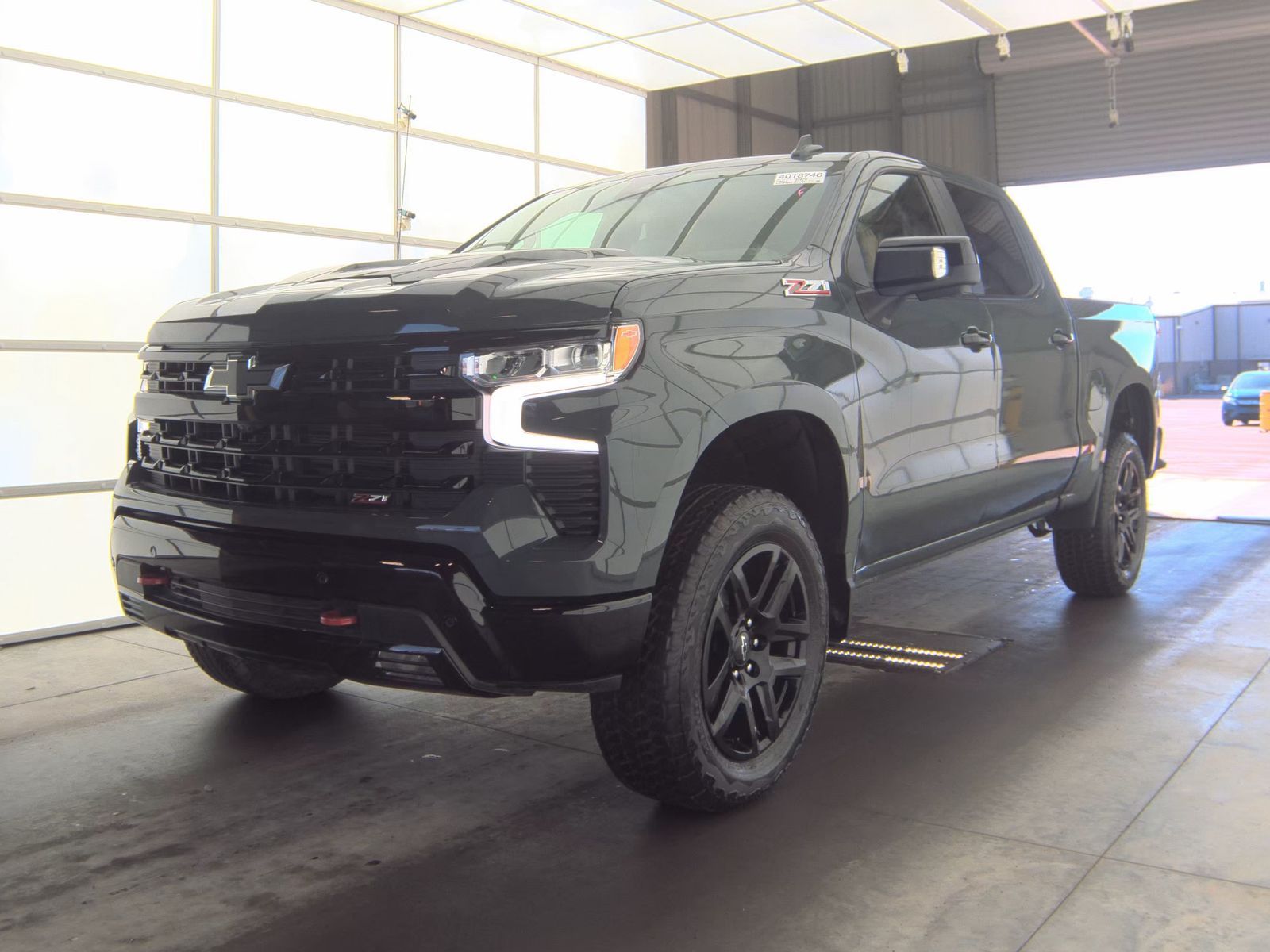 CHEVROLET LT TRL BOS - 1