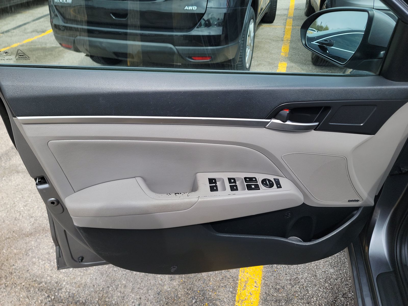 HYUNDAI LIMITED - 10