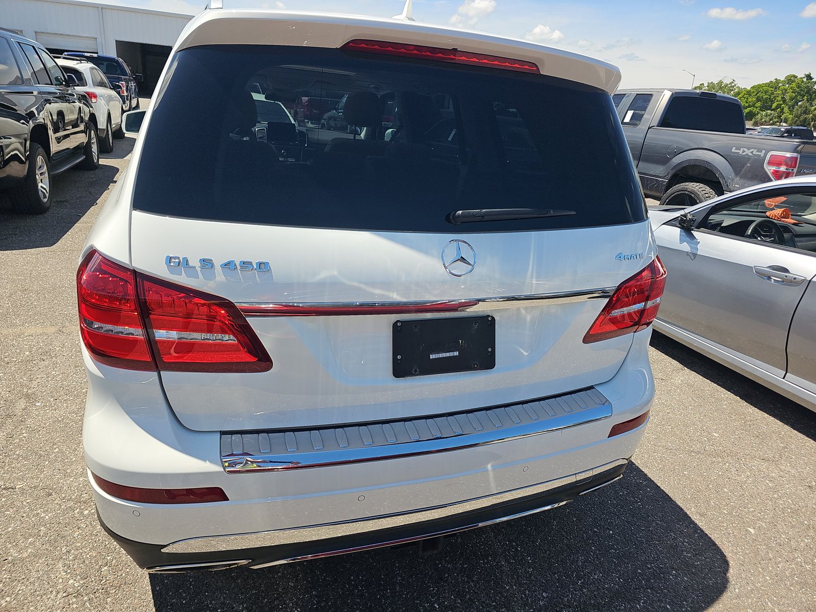 MERCEDES-BENZ GLS - 6