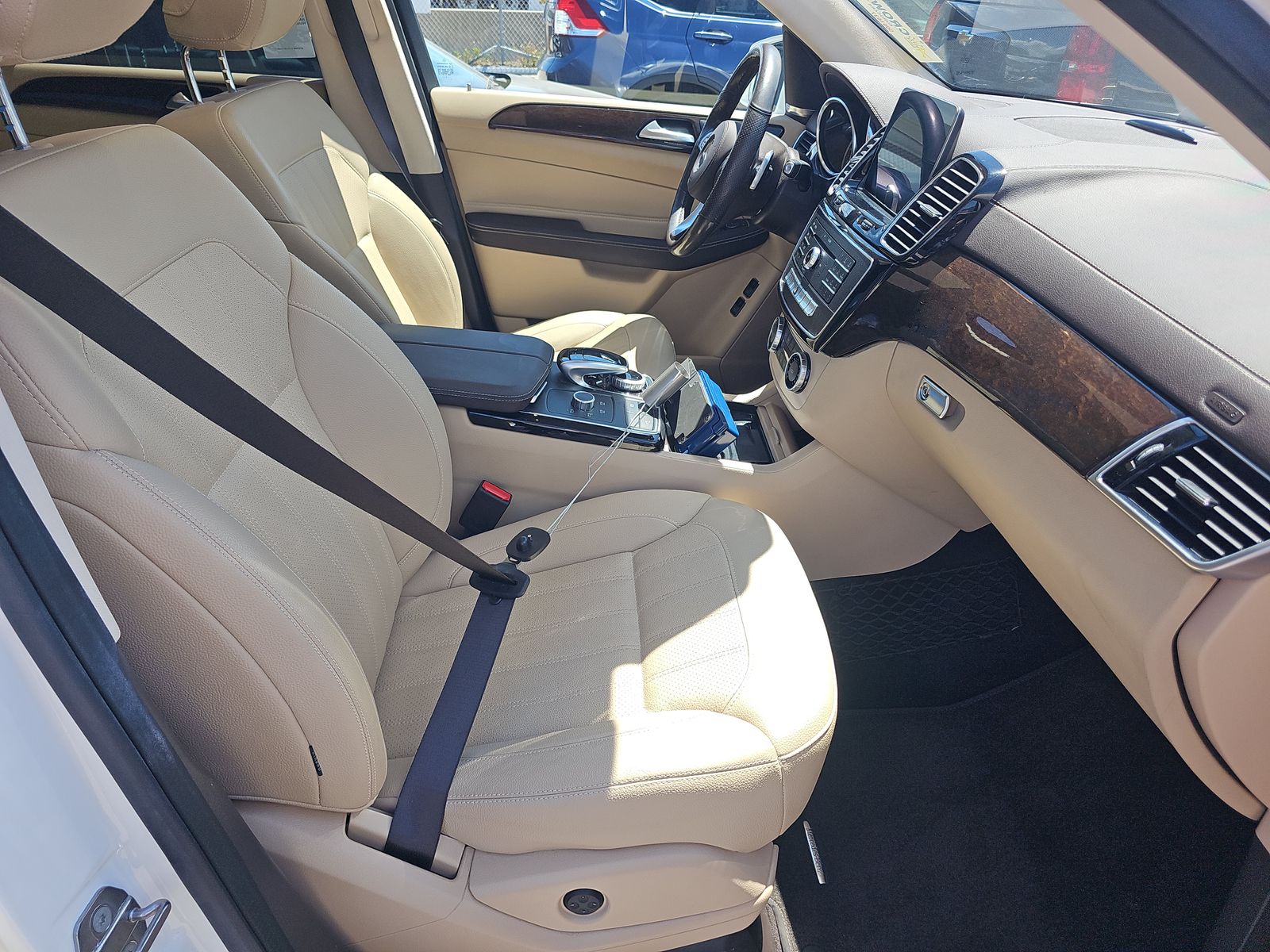 MERCEDES-BENZ GLS - 9