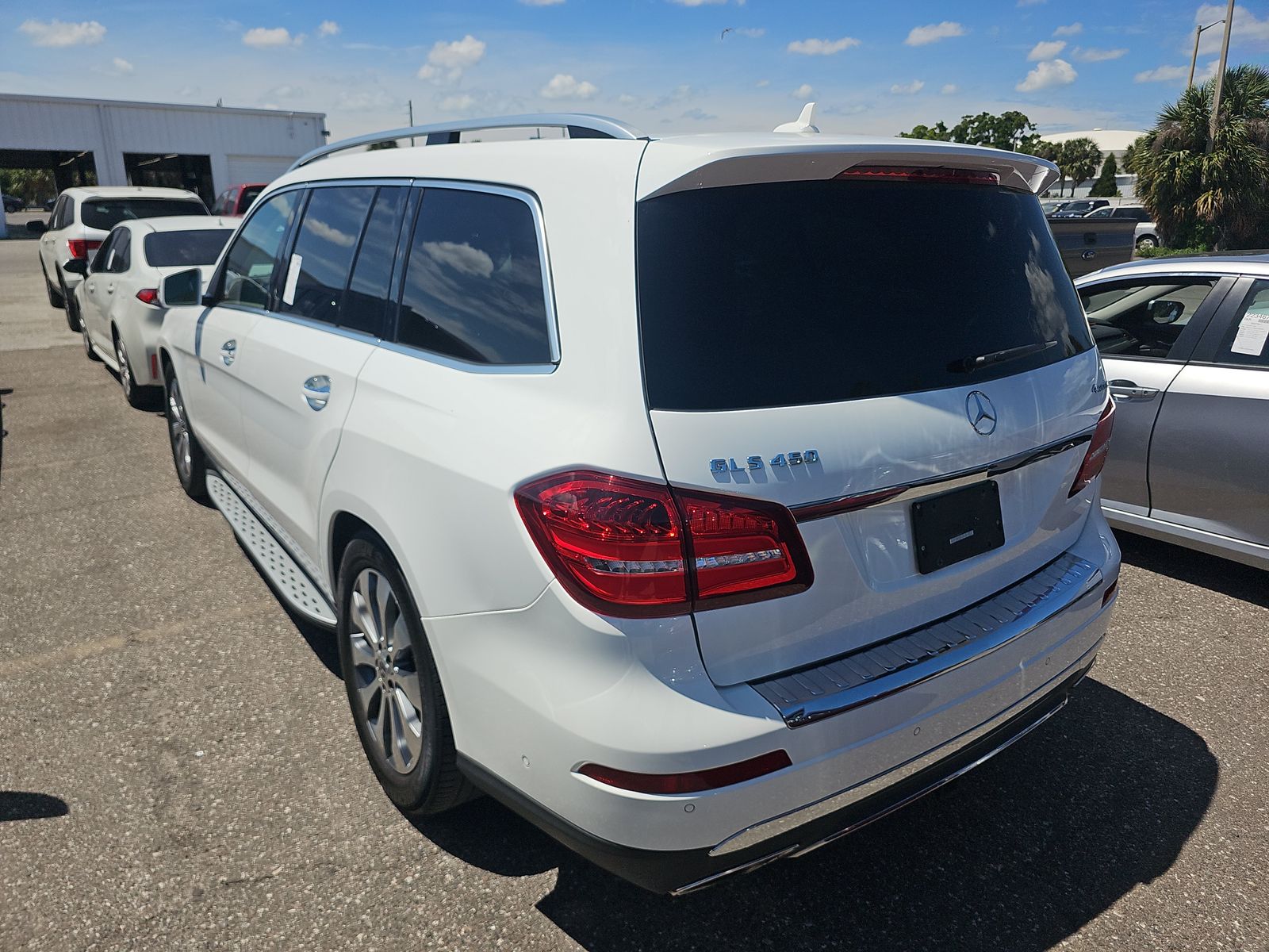 MERCEDES-BENZ GLS - 7