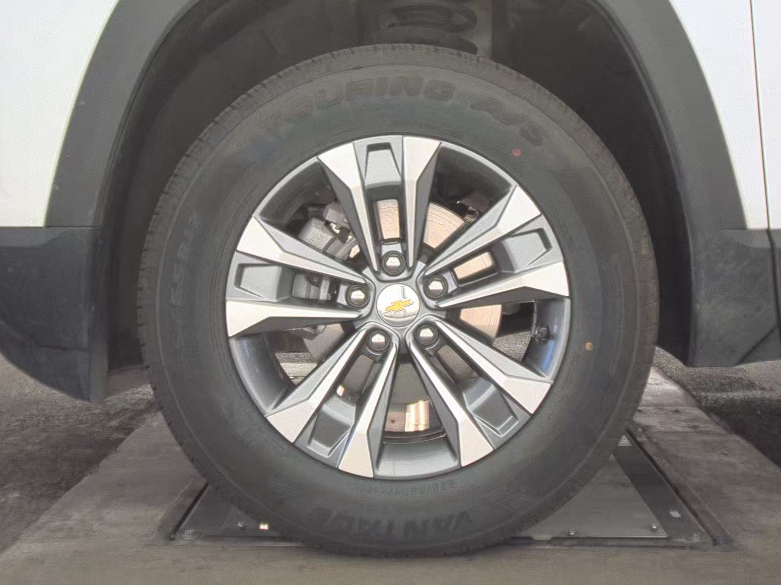 CHEVROLET OTHER - 10