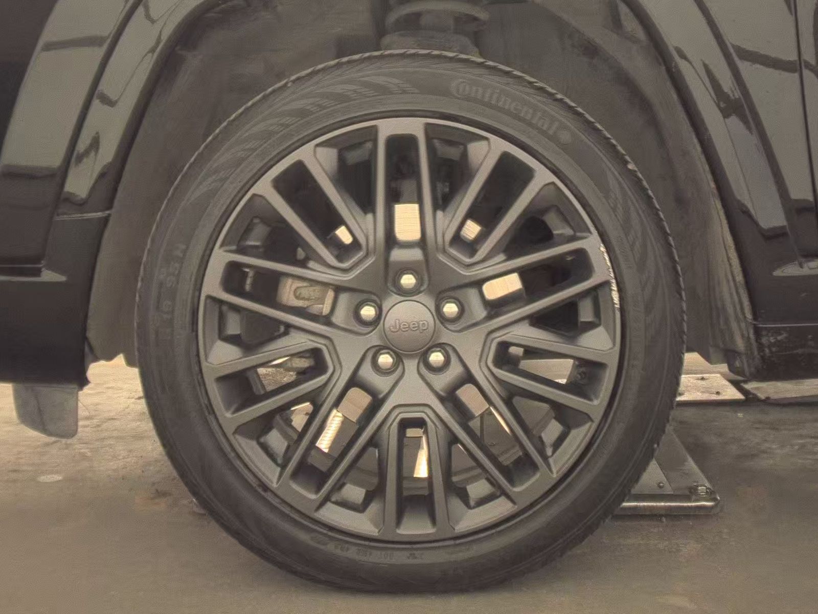 JEEP HIGH ALTIT - 10