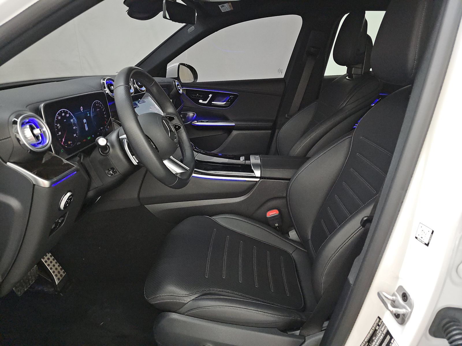 MERCEDES-BENZ GLC - 8