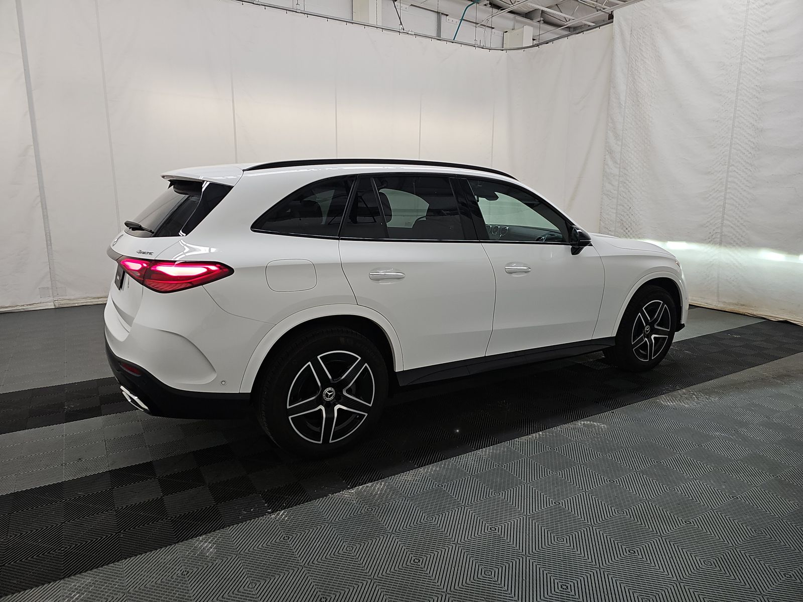 MERCEDES-BENZ GLC-CLASS - 5