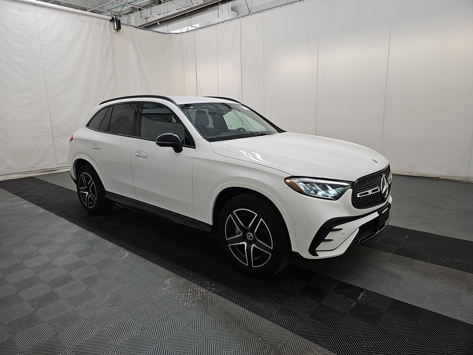 MERCEDES-BENZ GLC-CLASS - 4
