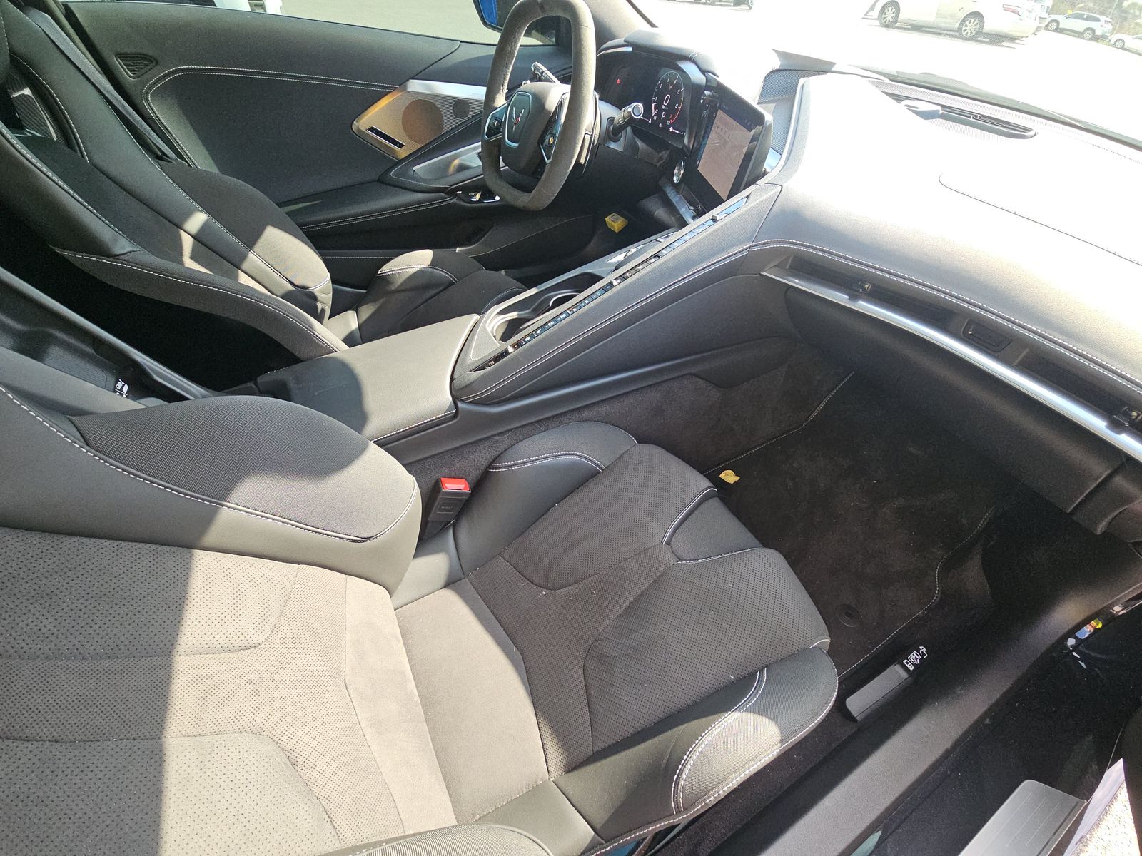 CHEVROLET STINGRAY - 9