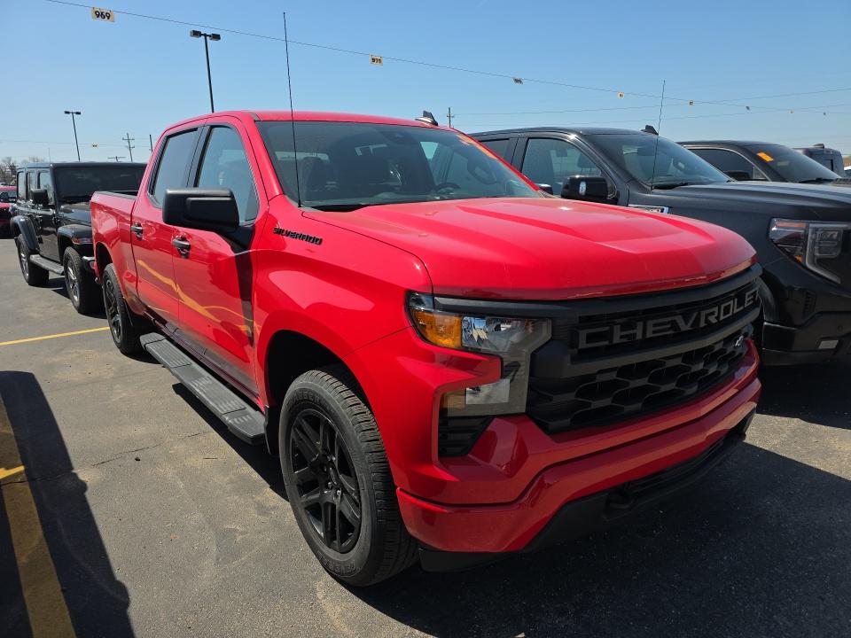 CHEVROLET CUSTOM - 4