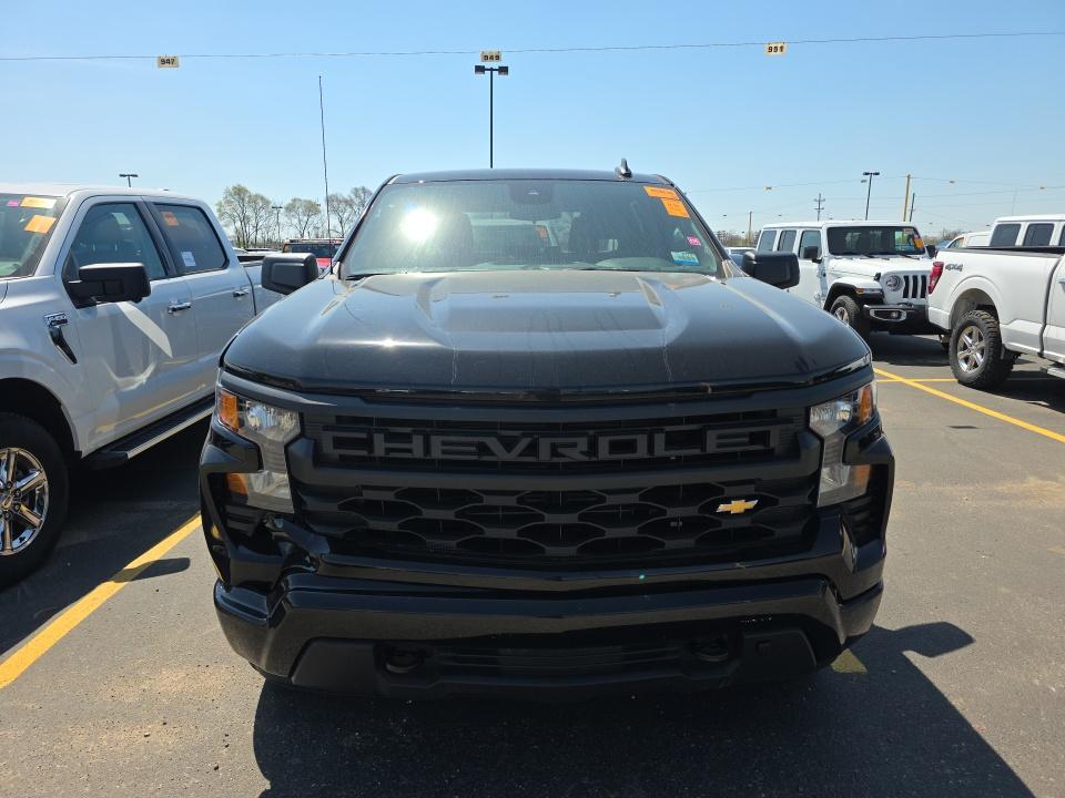 CHEVROLET CUSTOM - 3