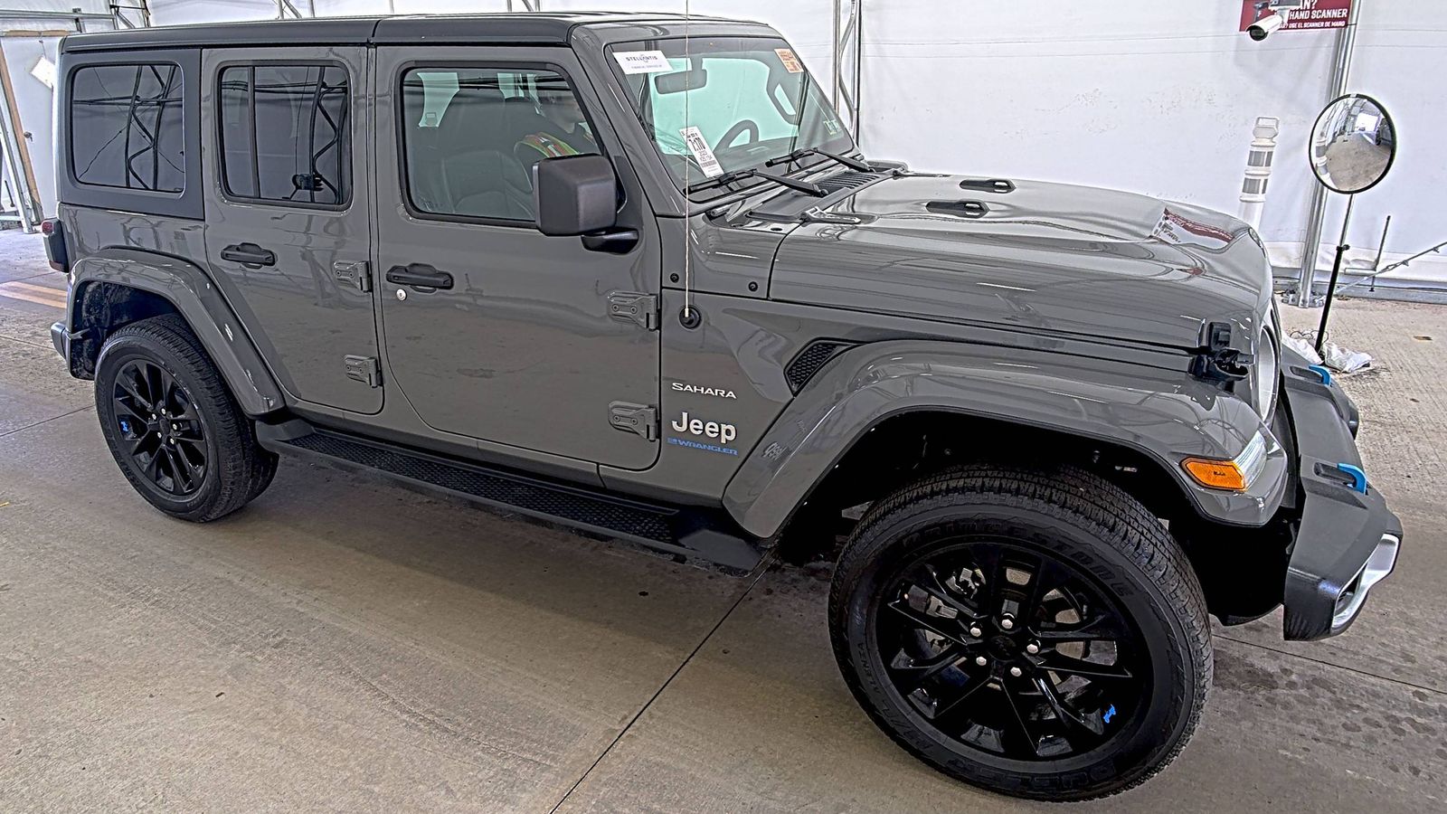 JEEP SAHARA - 4