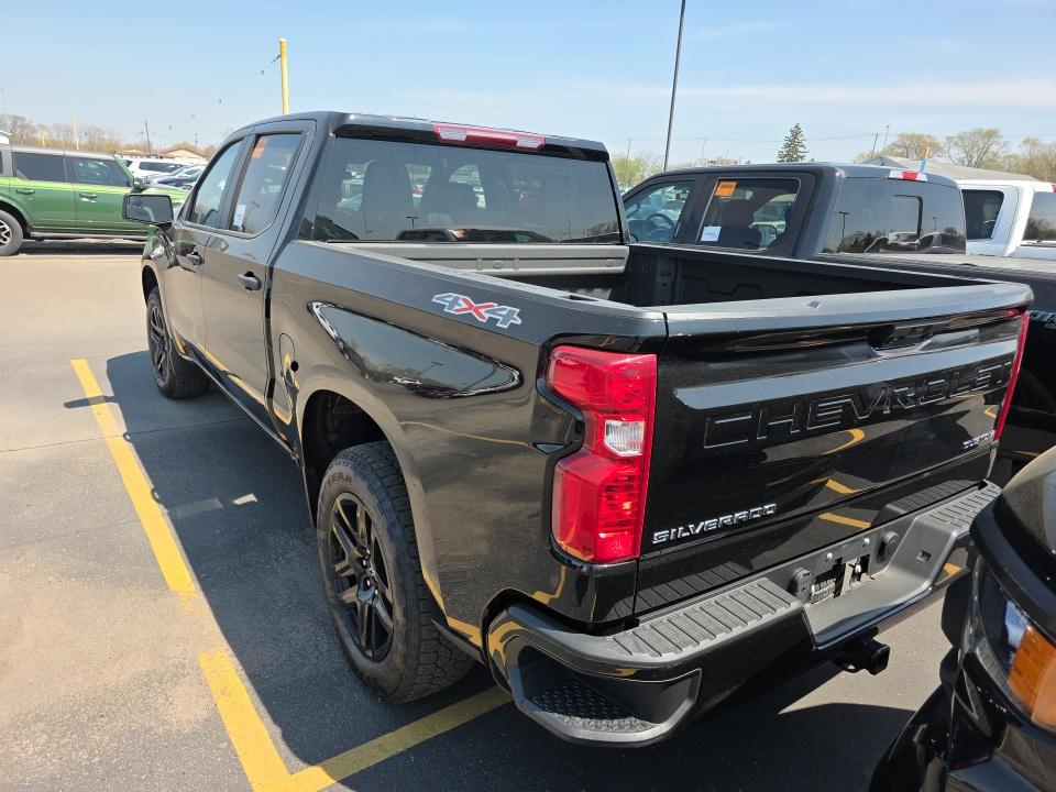 CHEVROLET CUSTOM - 6