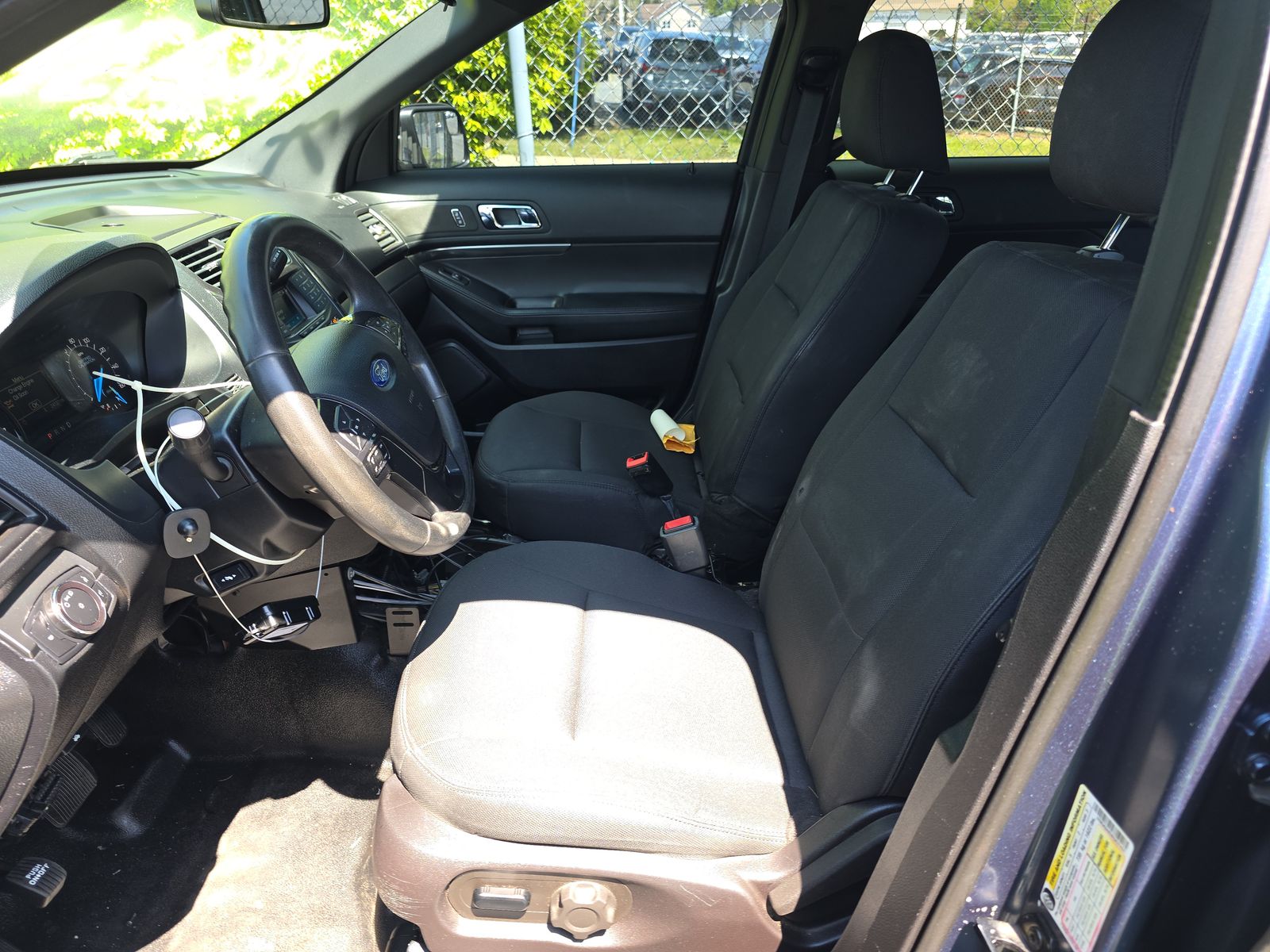 FORD POLICE INTERCEPTOR UTILITY - 8