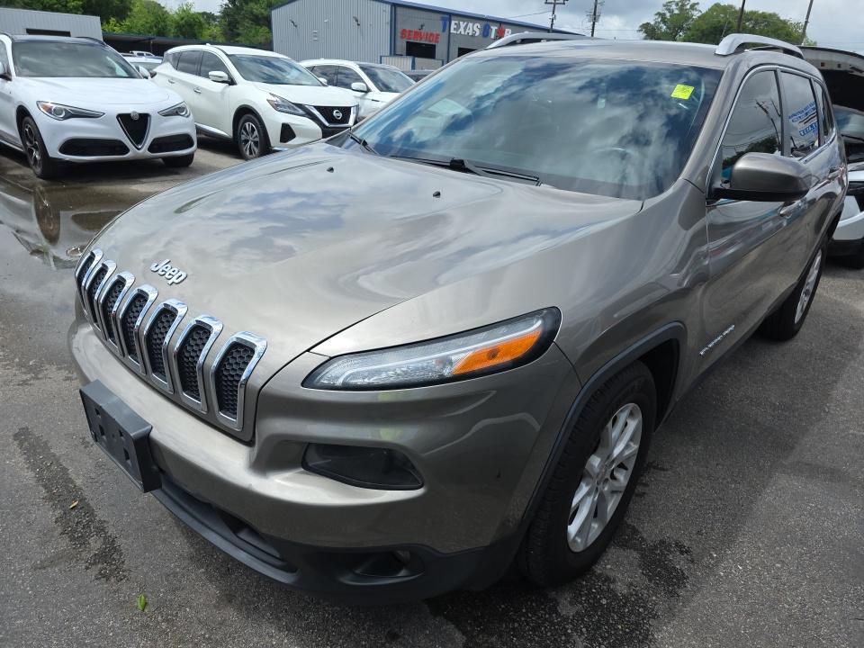 JEEP LATITUDE - 1