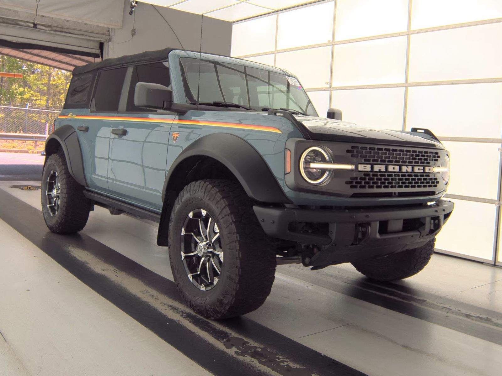 FORD BRONCO - 5